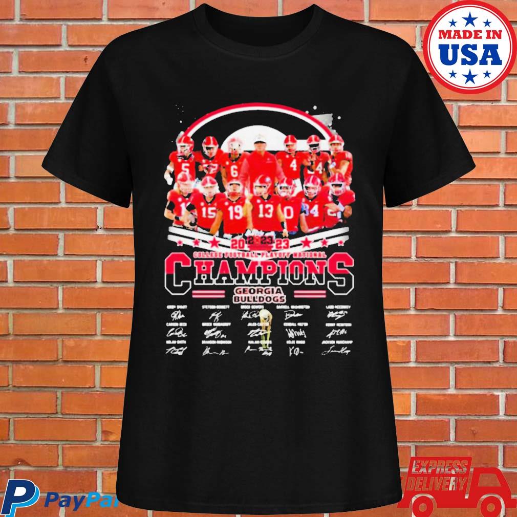 Georgia Bulldogs Football Team 2023 National Champions Signatures T Shirt -  Limotees