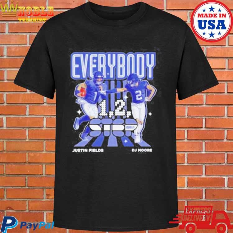 Chicago Bears Justin Fields And D J Moore New Dynamic Duo Classic T-Shirt -  REVER LAVIE