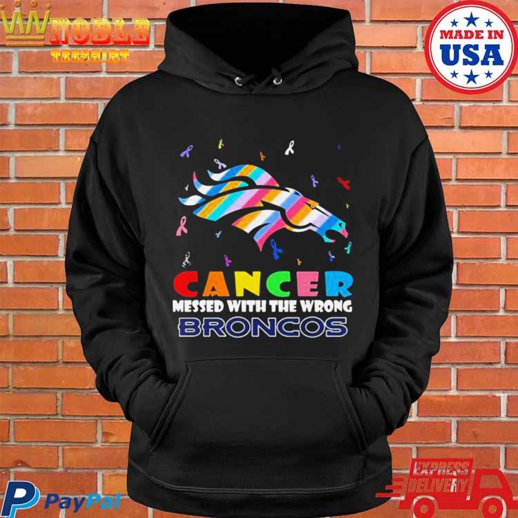 Official Cancer messed with the wrong denver broncos T-shirt