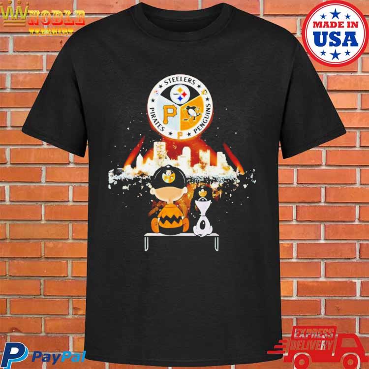 Charlie Brown And Snoopy Watching Pittsburgh Steelers Halloween T