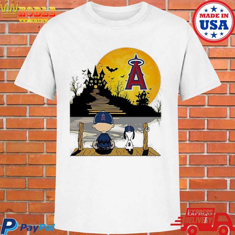 Atlanta Braves Snoopy and Charlie Brown Sit Under Moon Peanuts Halloween  shirt, hoodie, sweater, long sleeve and tank top