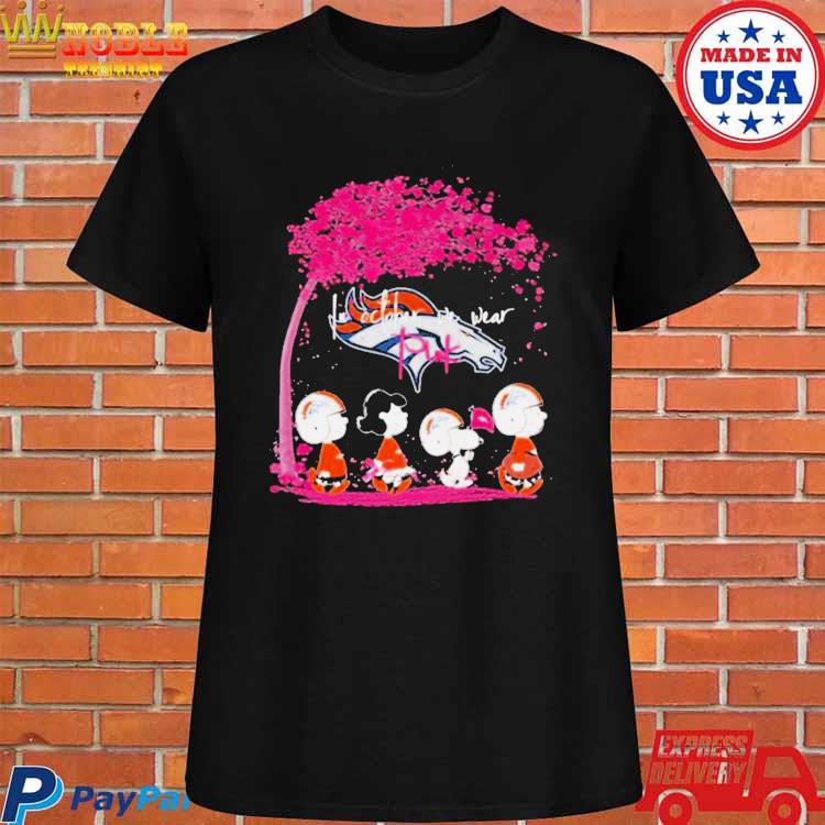 Denver Broncos Peanut characters in october we wear pink 2023 t-shirt