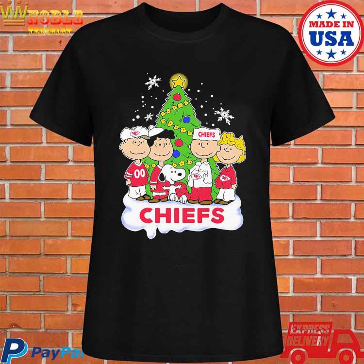 Official Kansas city Chiefs Snoopy Peanuts Christmas T-shirt