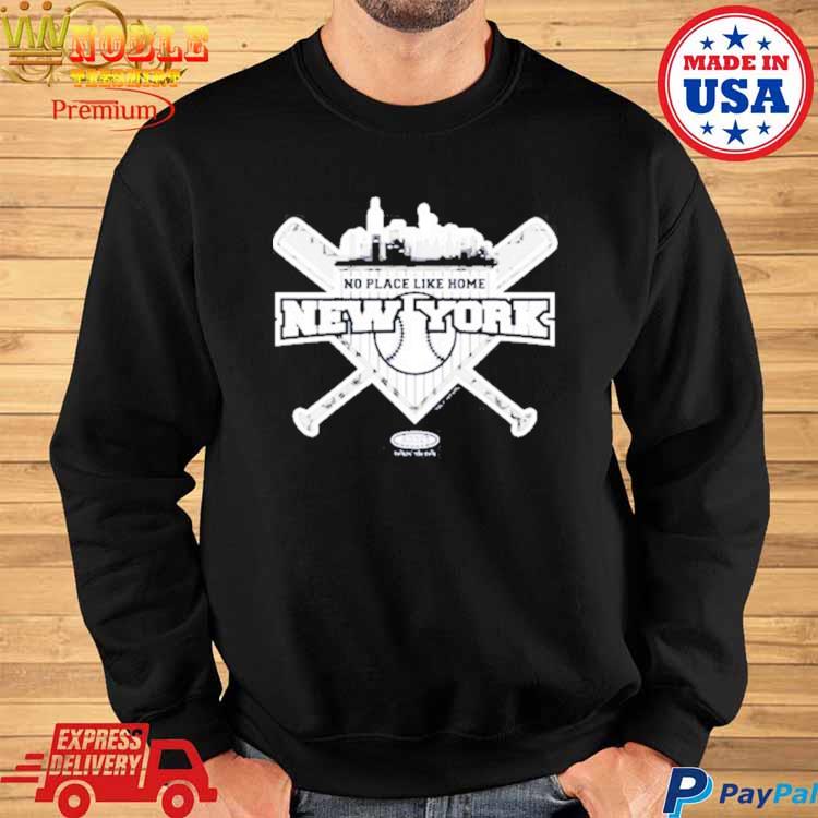 Just a mom who loves her New York Yankees shirt, hoodie, longsleeve tee,  sweater