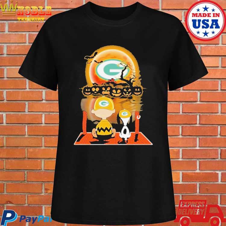 Charlie Brown And Snoopy Watching Green Bay Packers Halloween T-Shirt