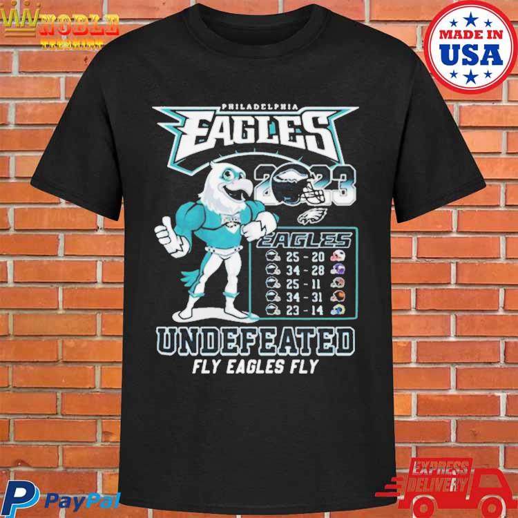 Philadelphia Eagles - Fly Eagles Fly 8-Bit  Essential T-Shirt for