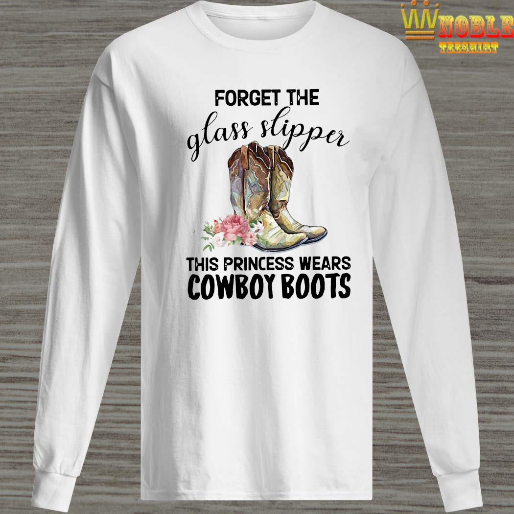 What to Wear with Cowboy Boots: T-Shirts & Hoodies 